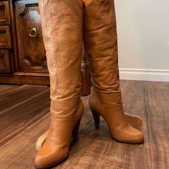 Vintage Knee-High Leather Boots/Heels - Picture 2 of 4